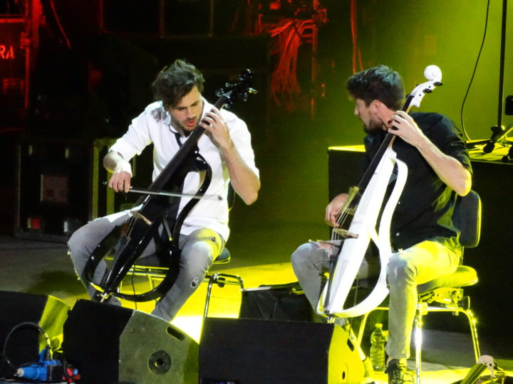 2Cellos, video di ‘Thunderstruck’ dal concerto all’Arena di Verona