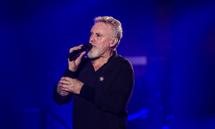 Queen, Roger Taylor lancia il singolo ‘Gangsters Are Running This World’