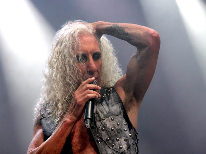 Dee Snider, il fan-filmed video dell’esibizione al Raskasta Joulua (Heavy Christmas) feat. Tarja Turunen