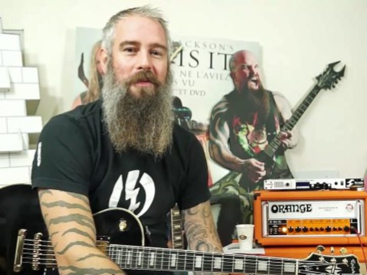 In Flames, impariamo a suonare i riff di ‘Battles’ con Björn Gelotte