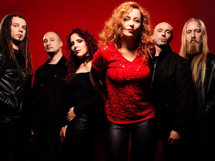 Vuur, Anneke Van Giersbergen presenta la sua nuova band prog