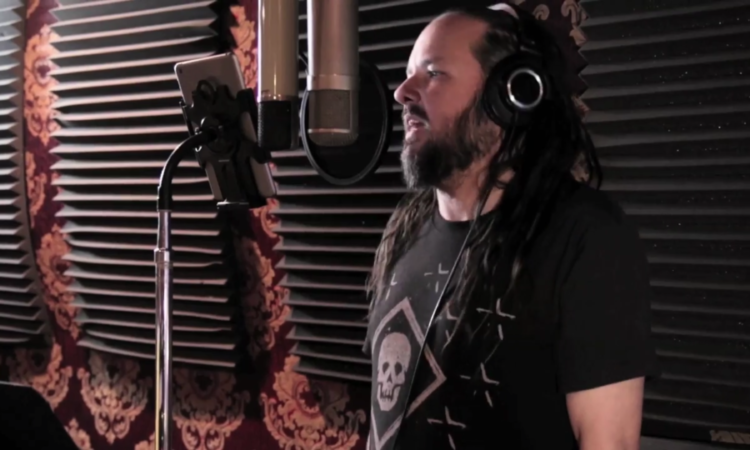 Korn, il making-of del brano ‘A Different World’ feat. Corey Taylor