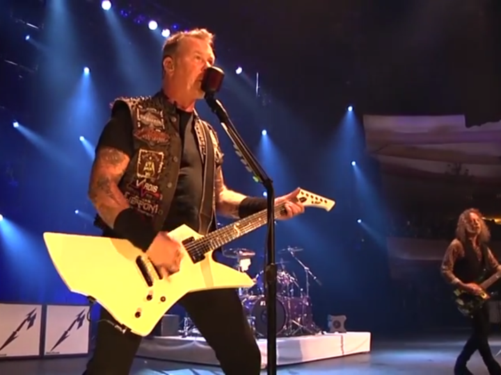 Metallica, il video dell’esecuzione di ‘Enter Sandman’ al Hollywood Paladium