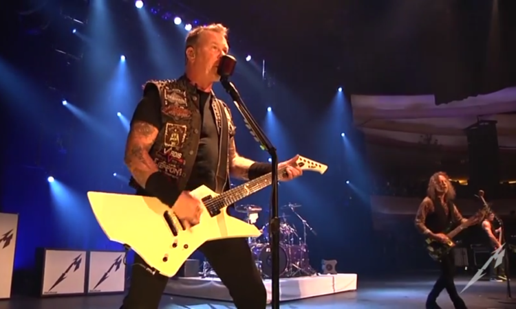 Metallica, il video dell’esecuzione di ‘Enter Sandman’ al Hollywood Paladium