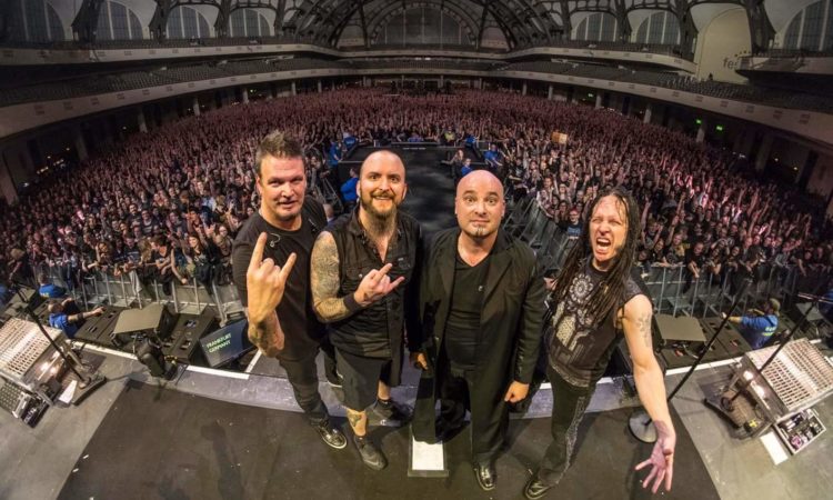 Disturbed, il nuovo album della band arriverà dopo l’EP acustico 