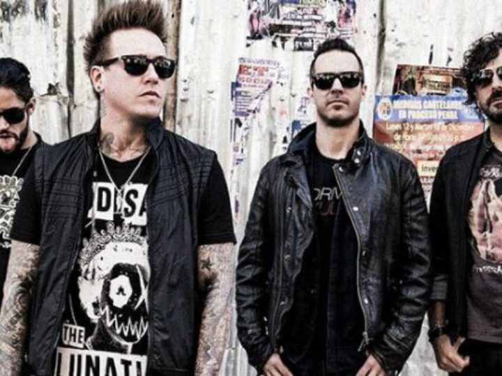 Papa Roach, i dietro-le-quinte e blooper della realizzazione di ‘Crooked Teeth’