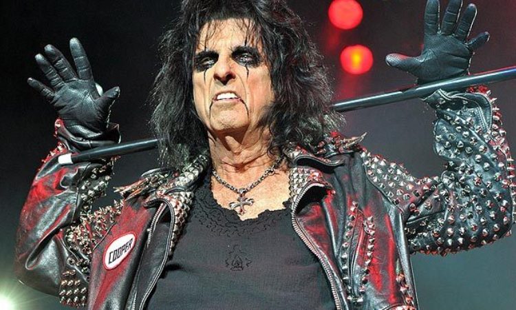 Alice Cooper, il nuovo album verrà pubblicato su earMUSIC