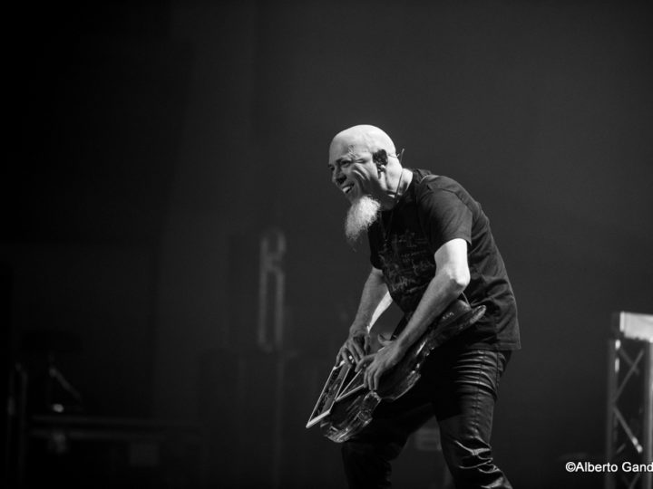 Dream Theater, Jordan Rudess coverizza Bowie a Portland