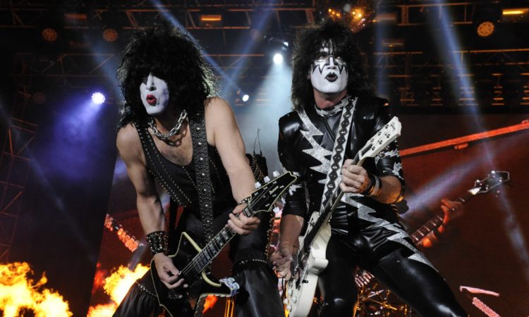 KISS, un uomo arrestato per aver rubato memorabilia della band