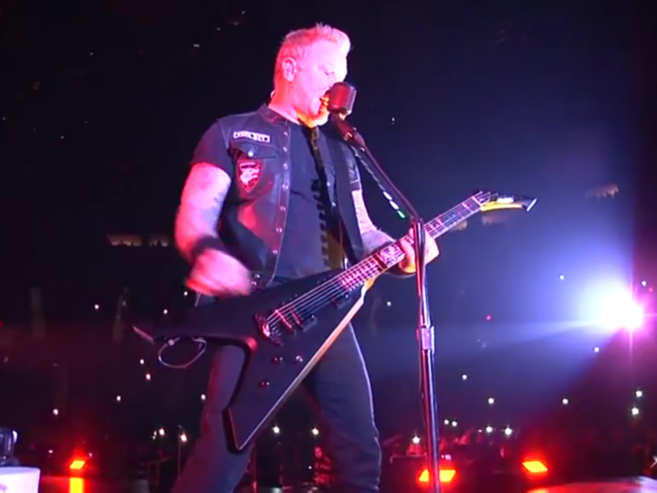 Metallica, esecuzione live di ‘Hardwired’ a Uniondale