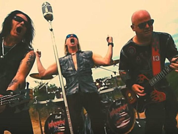 Warrant, il video musicale del brano ‘Louder Harder Faster’