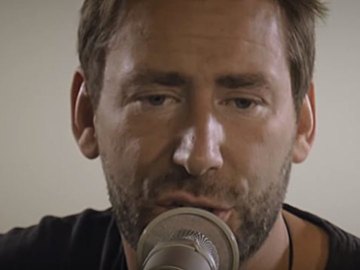 Nickelback, ‘Song on Fire’ live dagli studi di Rocklassiker