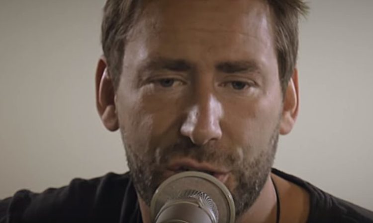 Nickelback, ‘Song on Fire’ live dagli studi di Rocklassiker