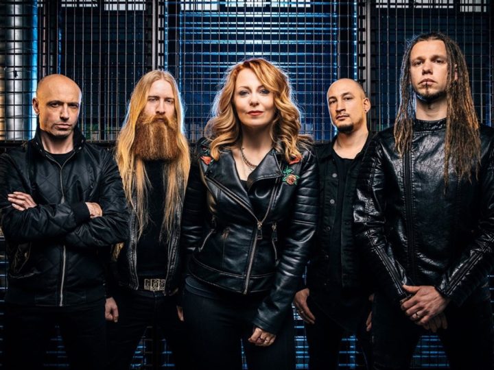 Vuur, primo brano della band di Anneke van Giersbergen