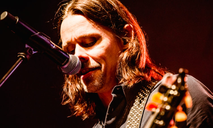 Alter Bridge, il nuovo singolo ‘Pay No Mind’