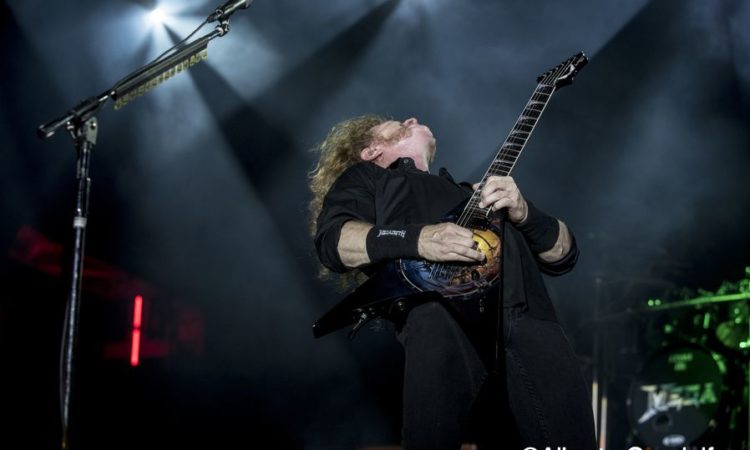 Megadeth, Dave Mustaine pubblica su twitter ” Vorrei poter rivivere gli anni che ho perso sulla strada”