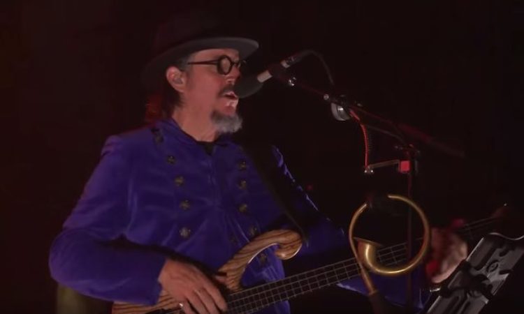 Primus, il lyric video di ‘The Seven’