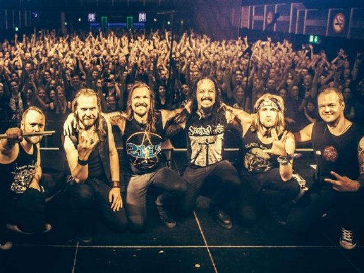 Amorphis, rinnovato il contratto con Nuclear Blast