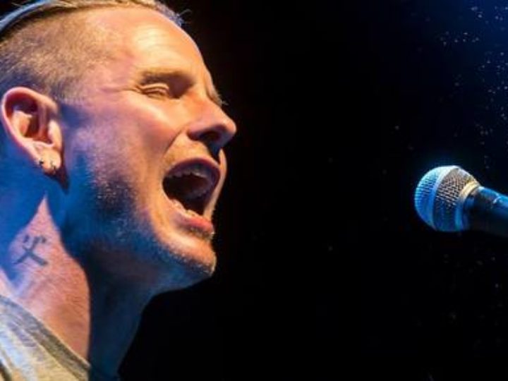 Corey Taylor, guarda ‘Tired’ in versione acustica dal ‘Live In London’