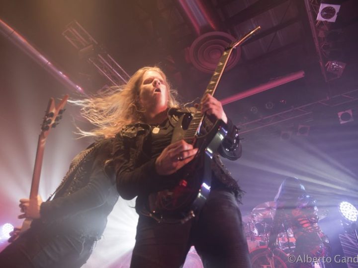 Arch Enemy, Jeff Loomis lascia la band, ecco il sostituto!