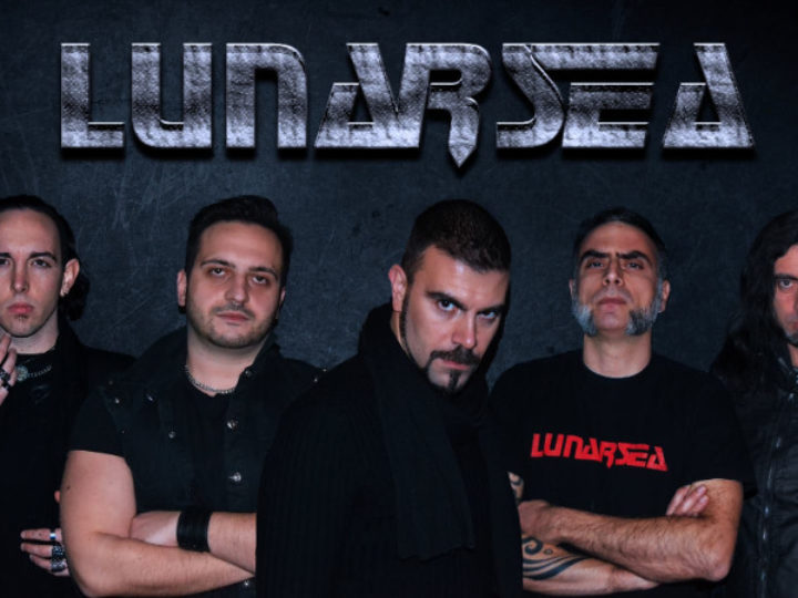 Lunarsea, tour di riscaldamento e show con Orphaned Land