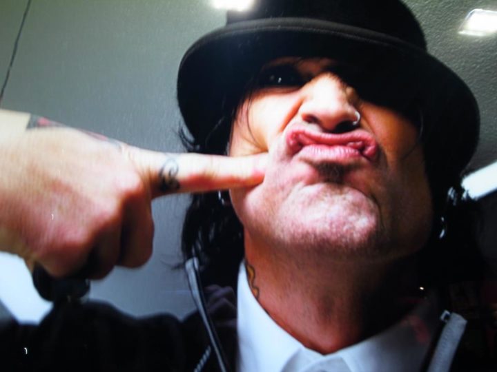 Tommy Lee aggredito dal figlio