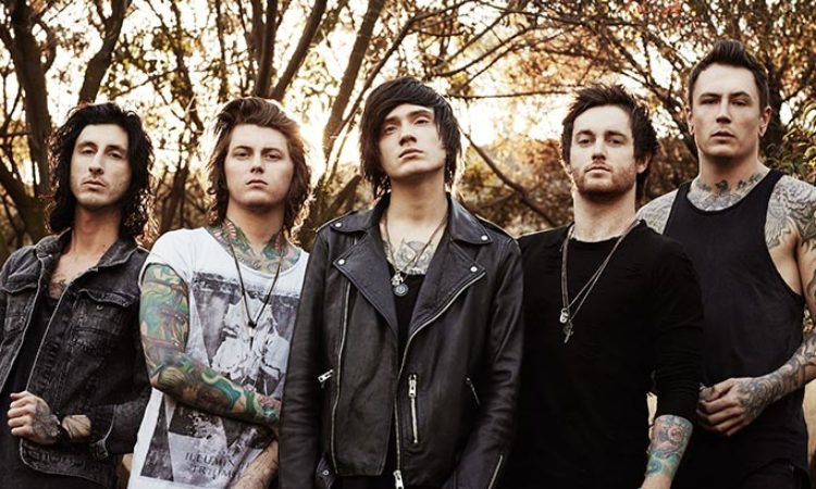 Asking Alexandria, l’animated video del brano ‘Vultures’