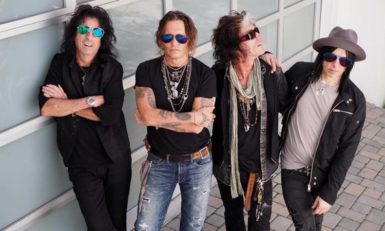 Hollywood Vampires,  Johnny Depp omaggia David Bowie