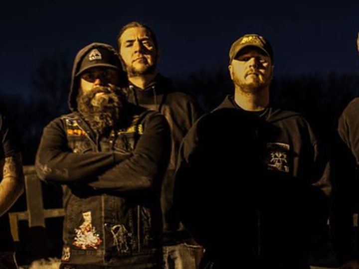 Skinless, il nuovo ‘Savagery’ in streaming gratuito