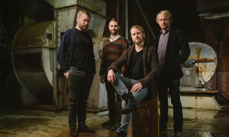 Arstidir, il video di ‘Entangled’