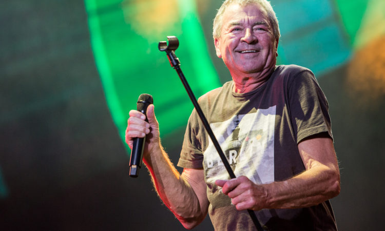 Deep Purple, Ian Gillan: “Avevamo più soldi di quanto potessimo immaginare”