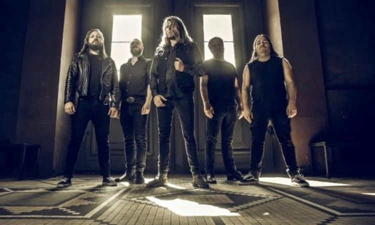 Rising, la video première di ‘Salted Earth’