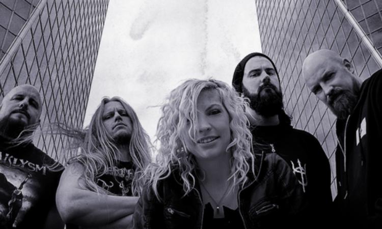 Into Eternity, il lyric video di ‘Sandstorm’