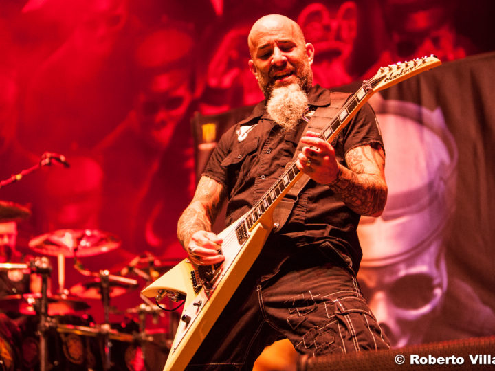 Anthrax, Scott Ian: “Non pubblicheremo il nuovo album finché la situazione non si risolve”