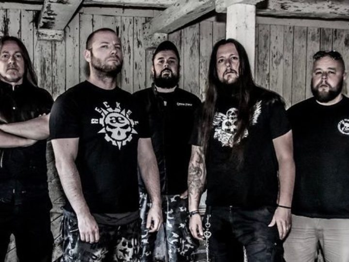 Carnal Forge,  il lyric video di ‘Parasites’