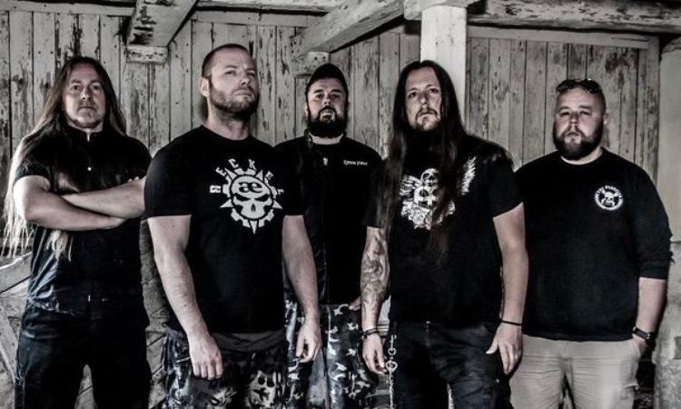 Carnal Forge,  il lyric video di ‘Parasites’