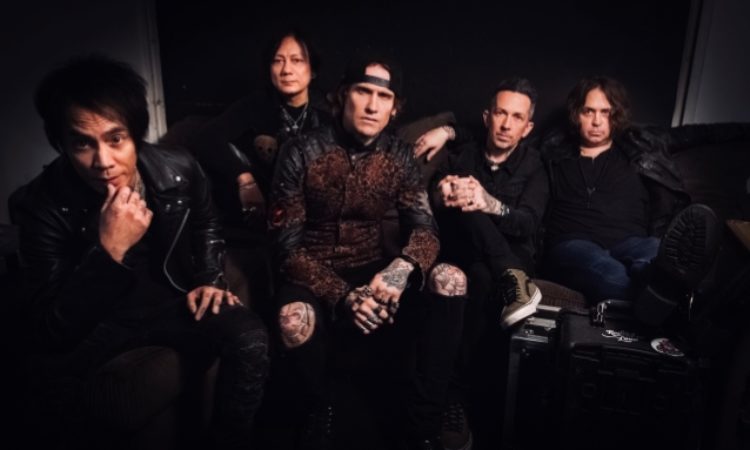 Buckcherry, l’official music video del singolo ‘Bent’