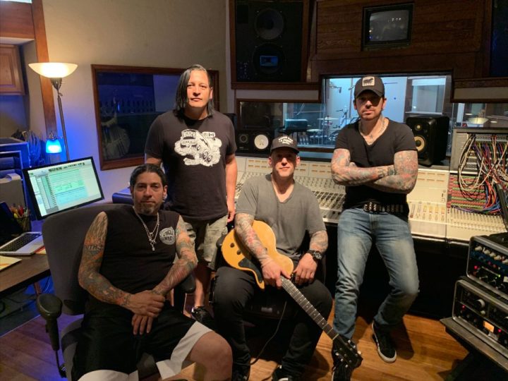 Ricky Warwick, album in arrivo per Nuclear Blast