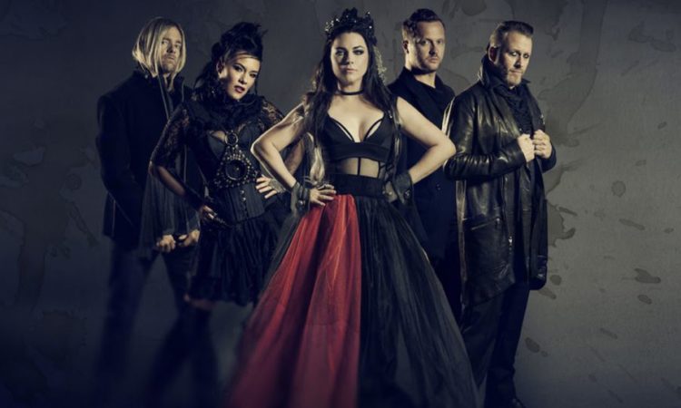 Evanescence, la performance con Nita Strauss ed un nuovo album