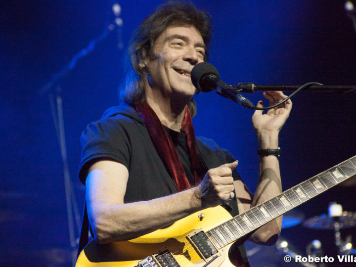 Steve Hackett, pubblicato il video live del brano ‘Ace Of Wands’