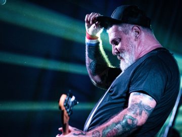 C.J. Ramone + Dee Cracks + Mad Beat + Quarantena @Spazio Polivalente – Caramagna Piemonte (CN), 15 luglio 2019