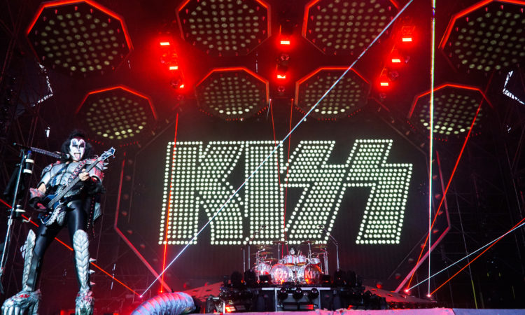 Kiss, video live di ‘Let Me Go Rock n’ Roll’ ad Indianapolis