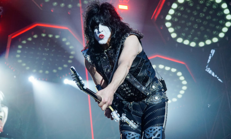 Kiss, annullate le date in Australia per motivi di salute