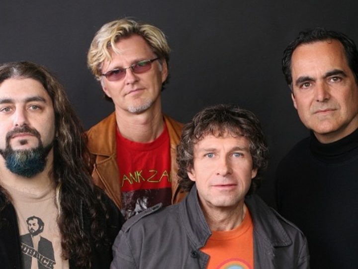 Transatlantic, la super band è in studio per le registrazioni del quinto album