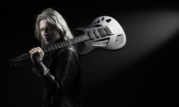 Adrian Vandenberg, l’audio di ‘Burning Heart 2020’