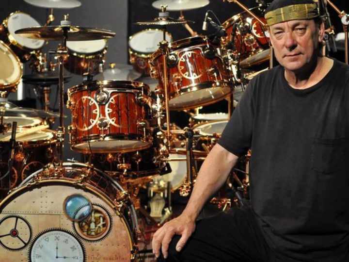 Rush, Neil Peart onorato con padiglione nella sua città natale