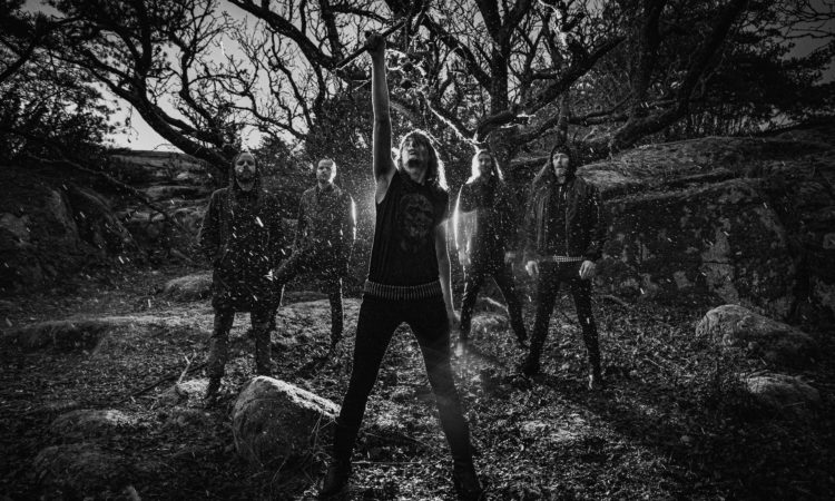 Vampire, lyric video della nuova ‘Serafim’