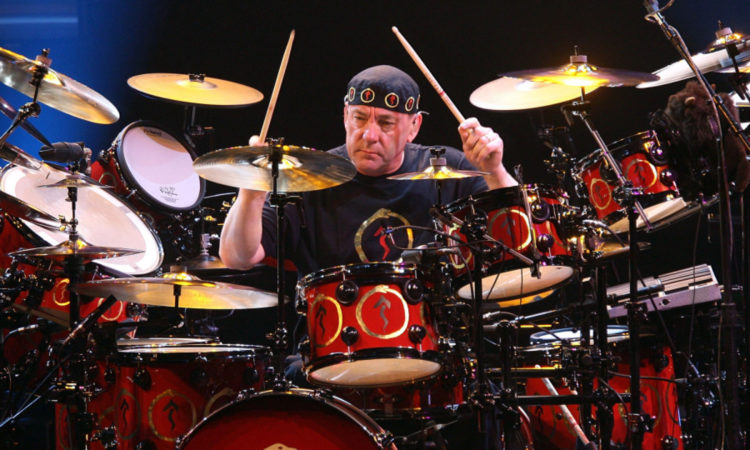 Rush, guarda ‘Growth Rings’, il corto narrato da Neil Peart