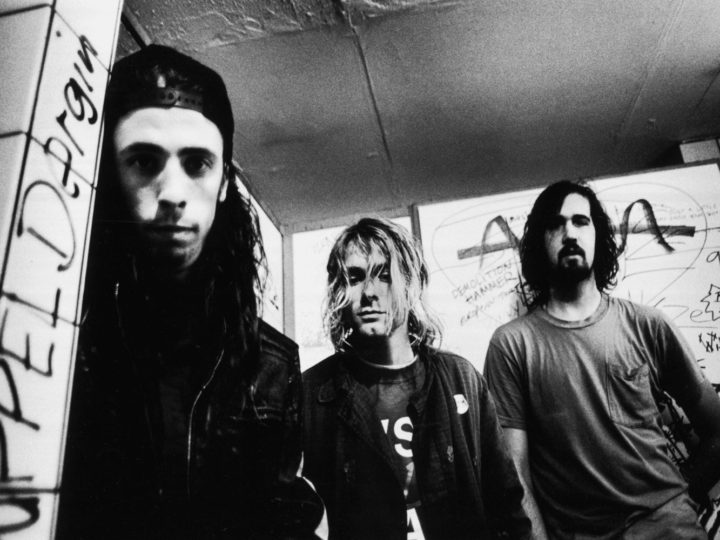 Nirvana, citati in giudizio per pornografia infantile dall’ex neonato sulla copertina di Nevermind