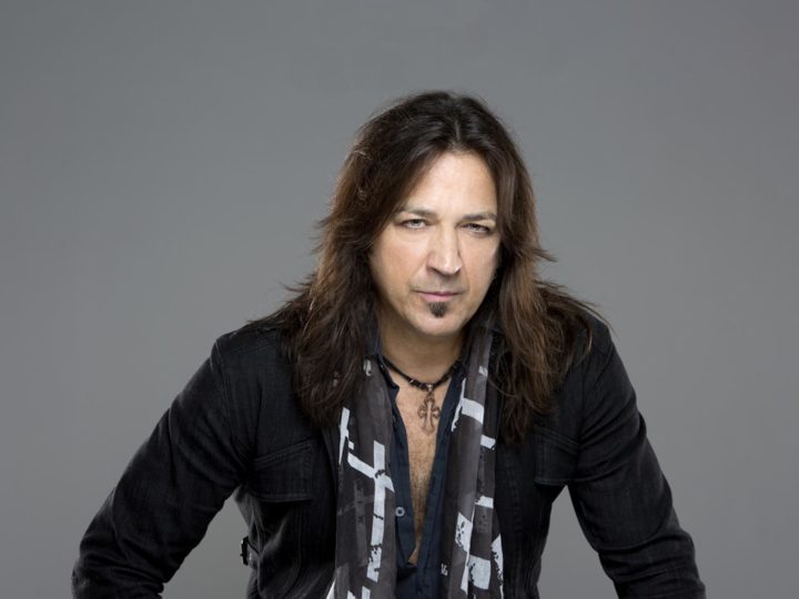 Stryper, Michael Sweet chiede preghiere dai fan per i suoi problemi di salute